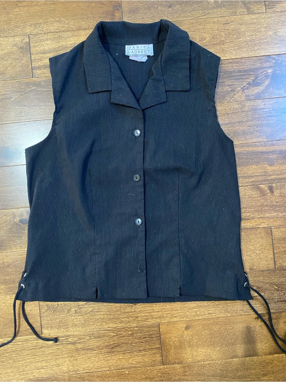 Sleeveless Black Button-Down Top with Side Ties